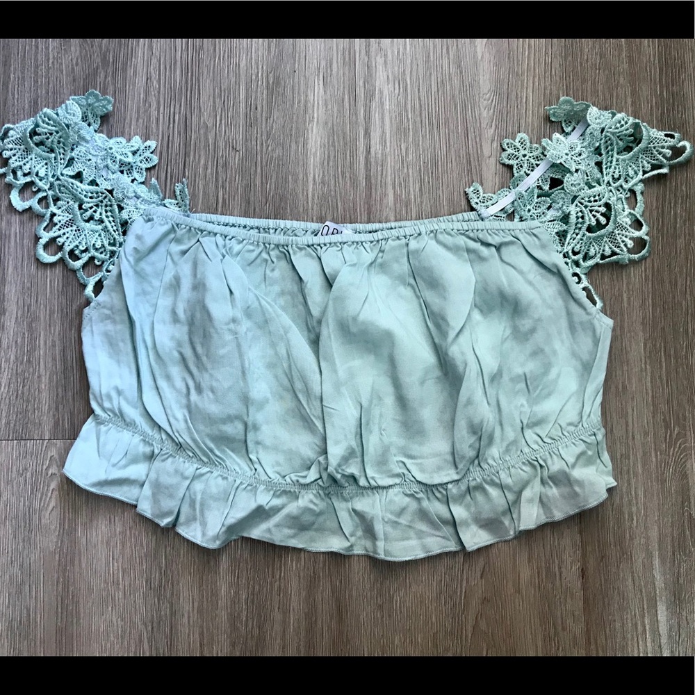 Tobi Crop Top, Off the Shoulder